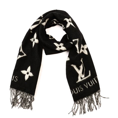 louis vuitton knock off scarf.